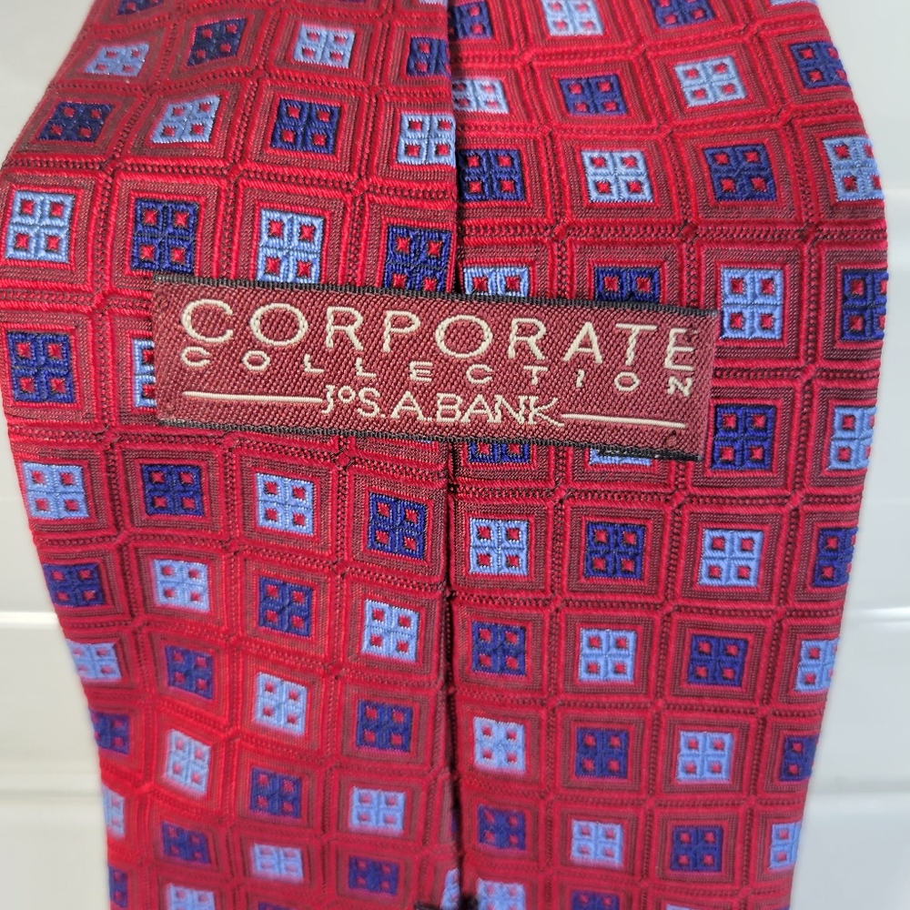 Mens Joseph A. Banks textured 100% Silk tie Made in the USA - Picture 3 of 5